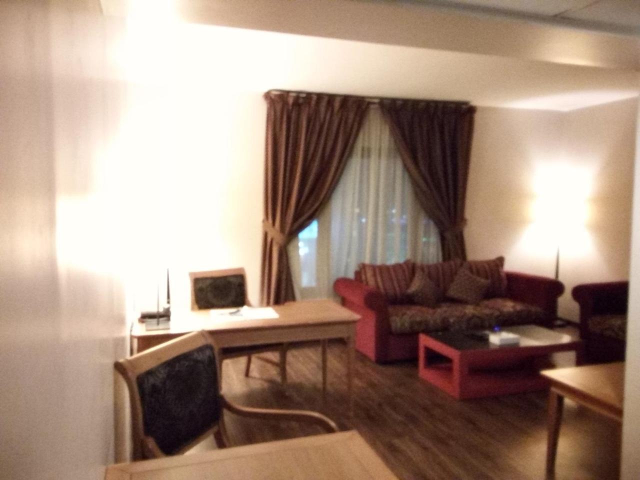 Hala Hotel Αλ Κομπάρ Εξωτερικό φωτογραφία