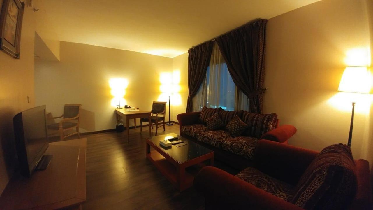 Hala Hotel Αλ Κομπάρ Εξωτερικό φωτογραφία